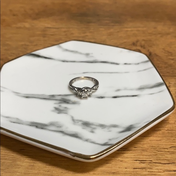 Diamond ring - Picture 5 of 6